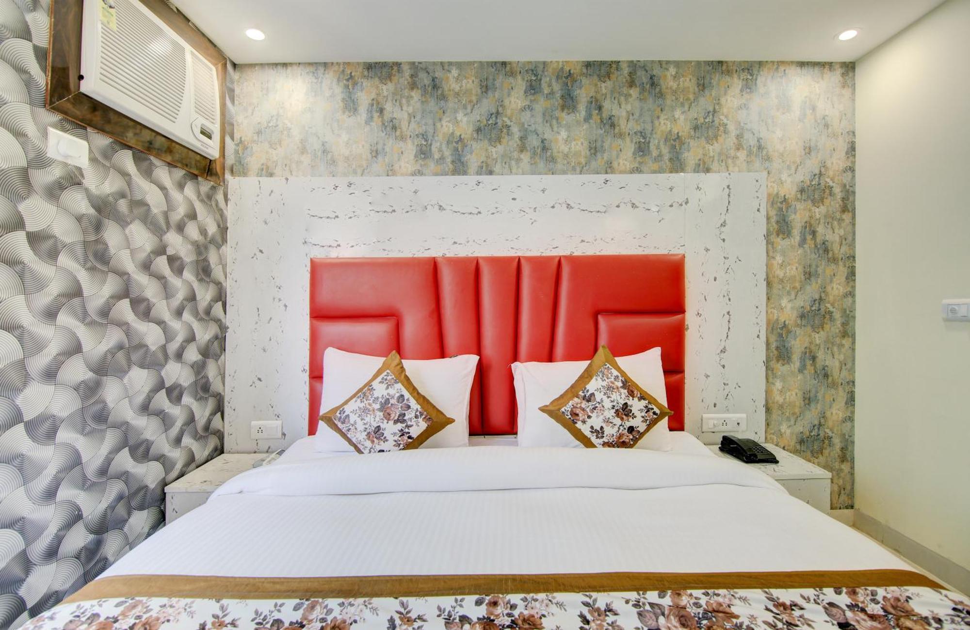 Hotel Smart Signature By Smart Group Ню Делхи Екстериор снимка