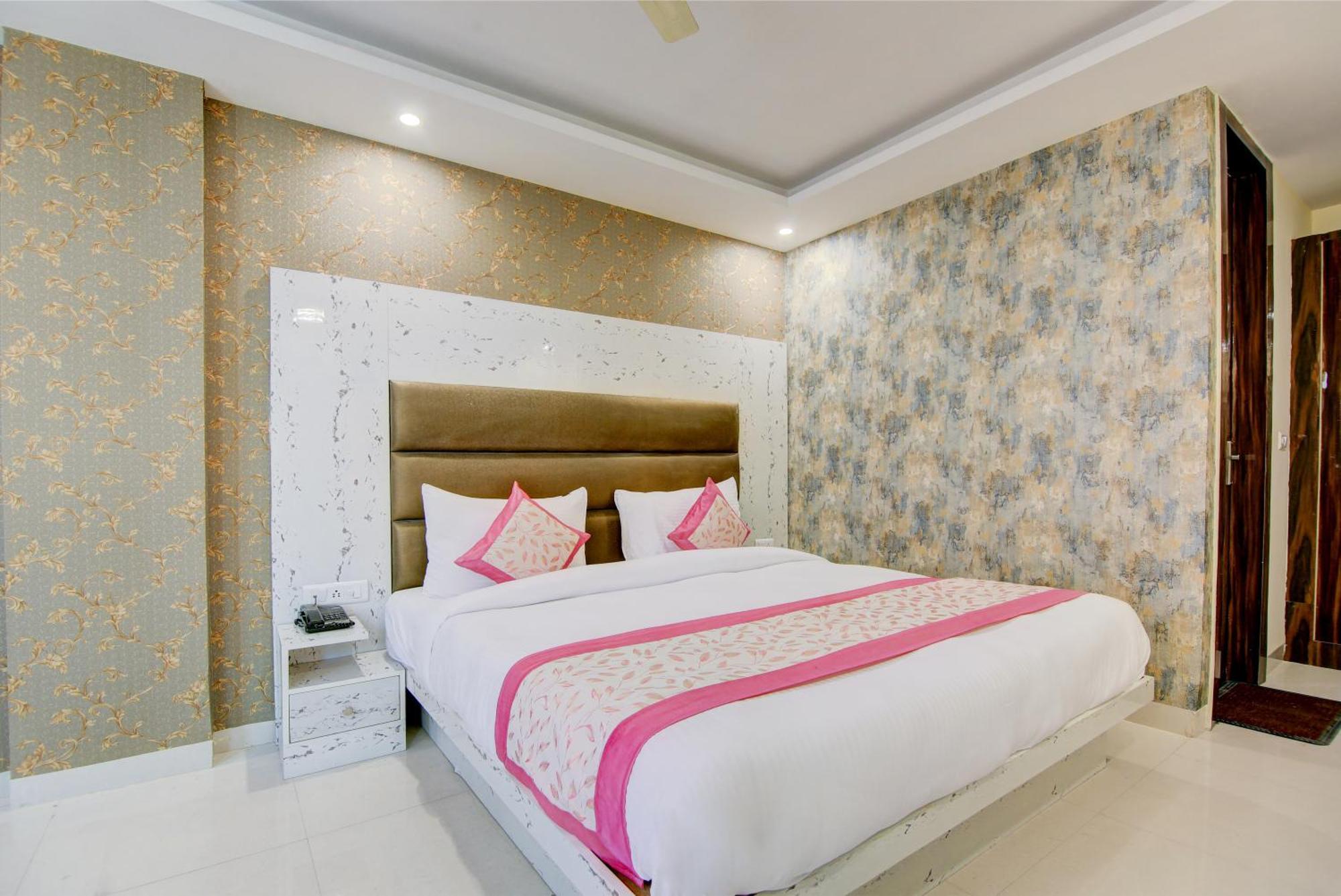 Hotel Smart Signature By Smart Group Ню Делхи Екстериор снимка